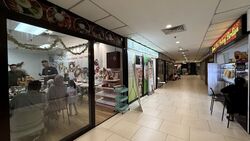 Lucky Plaza (D9), Retail #575892401